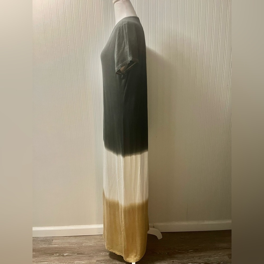 MISSLOOK Charcoal and Beige Maxi Dress - Picture 3 of 9